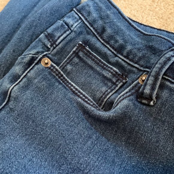Hybrid & Company Five Pocket Straight Leg Jean Size 3 - Picture 5 of 13